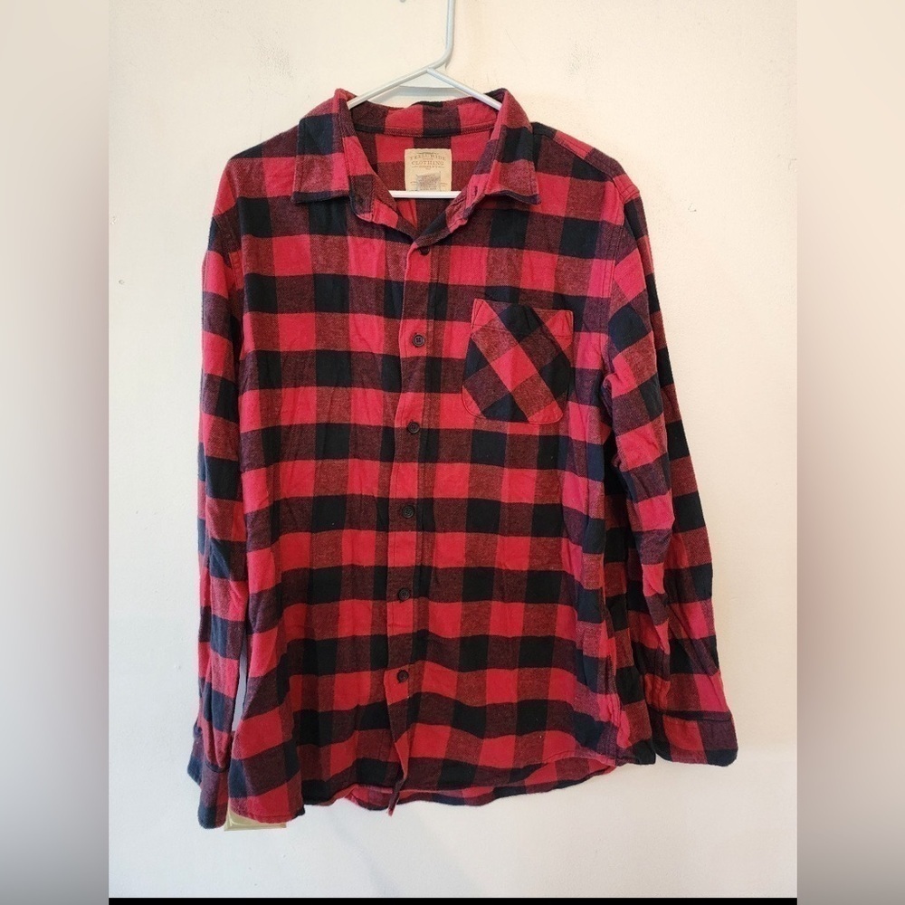Telluride Clothing Company Flannel, Red/Black Plaid Button Up. Mens Sz large